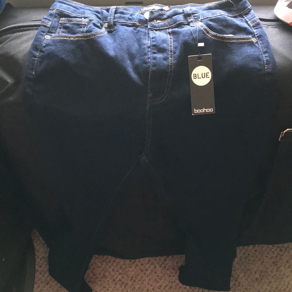 Boohoo never Worn can’t fit them